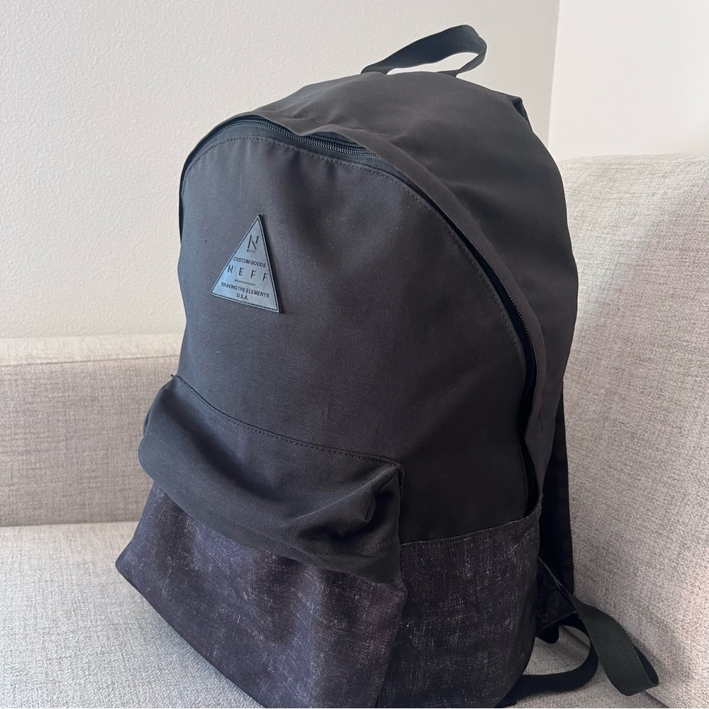 Neff Full Size Backpack - Picture 5 of 7